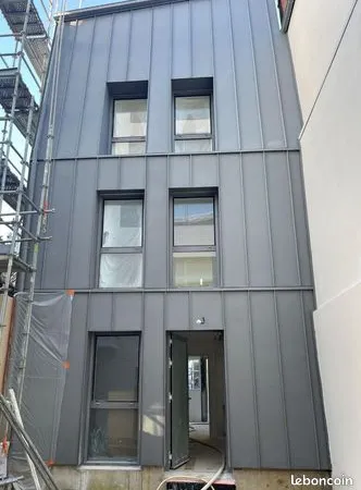 Bureaux 4 pièces 120 m² 