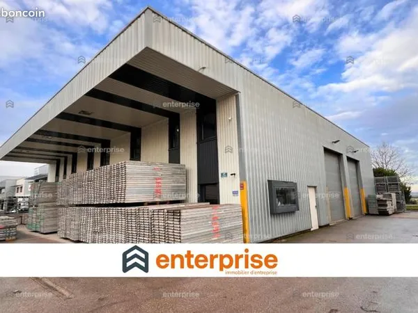 Local commercial 500 m² 