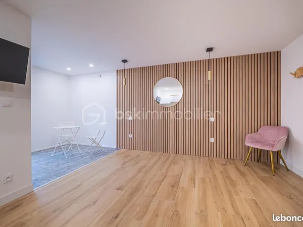 Bureau 46 m² 