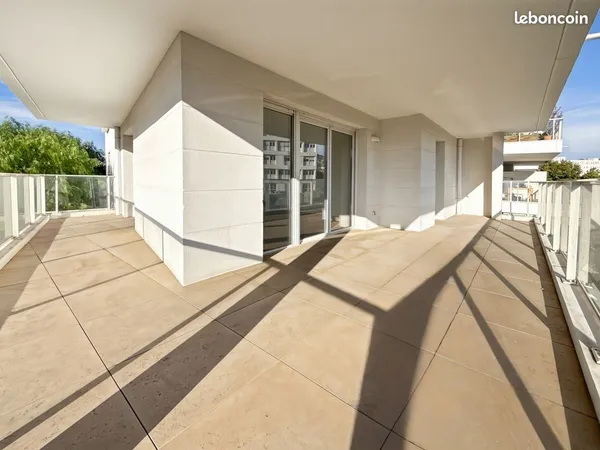 Appartement 4 pièces 82 m² 