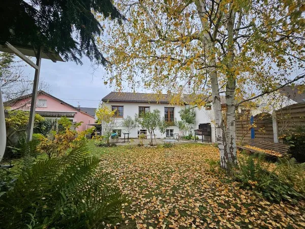 Maison 6 pièces 92 m² 