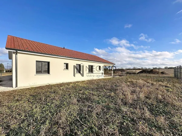 Maison de plain-pied 4 pièces 115 m² 