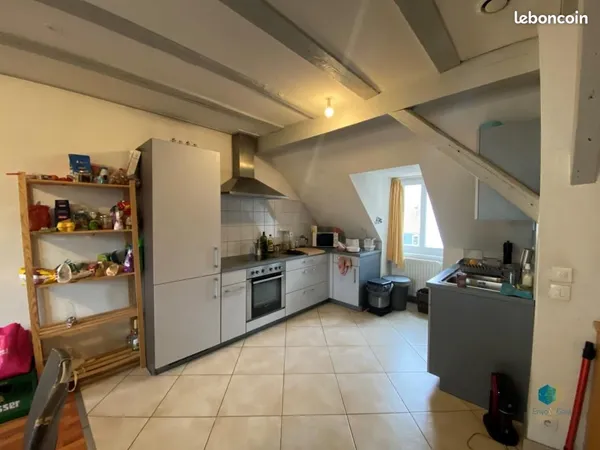 Appartement 1 pièce 78 m² 