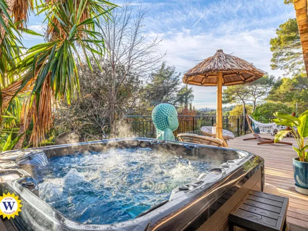 Biot - Superbe villa contemporaine de 350 m² avec piscine, jacuz 