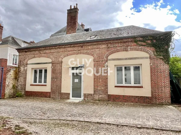 MAISON DE VILLE 