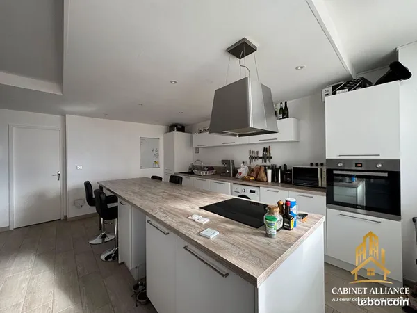 Appartement 3 pièces 67 m² 