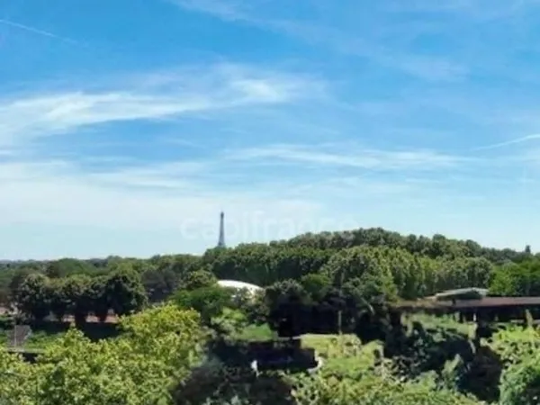 Immeuble 767 m² 