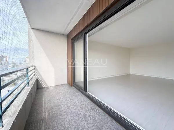 Appartement 2 pièces 65 m² 
