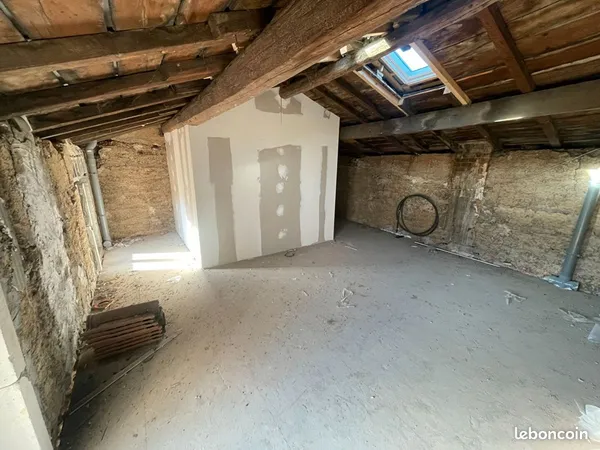 Appartement 1 pièce 27 m² 