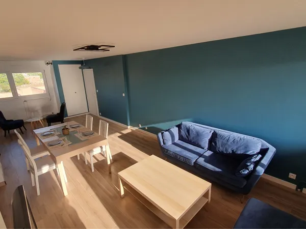 Propose colocation appartement 90m² Le Maillage au centre de Saint-Quentin-en-Yvelines 