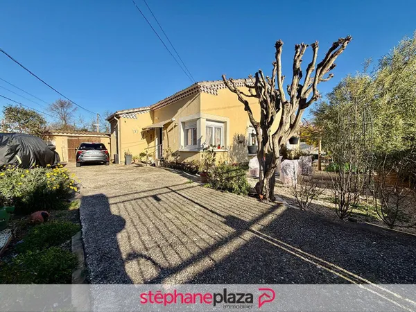 Maison de plain-pied 5 pièces 90 m² 