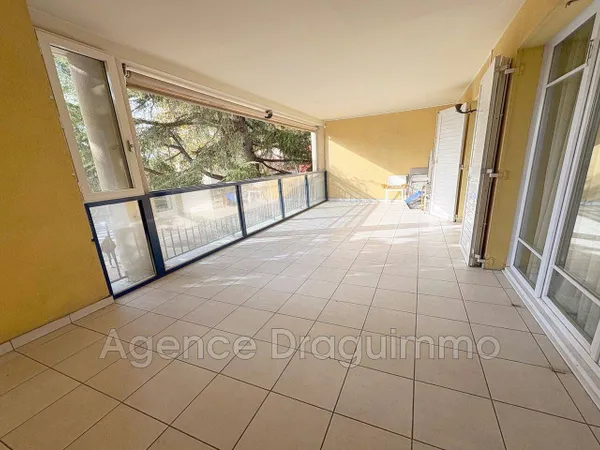 Appartement 4 pièces 101 m² 