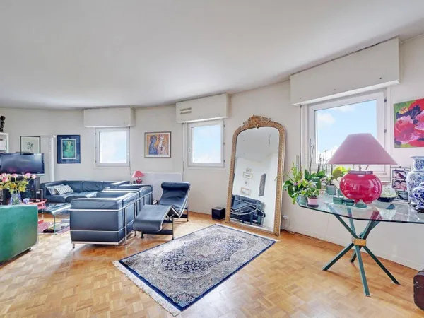 Appartement 5 pièces 107 m² 