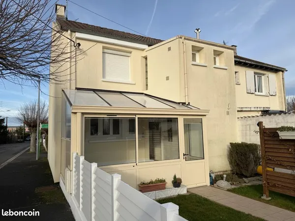 Maison 5 pièces 75 m² 