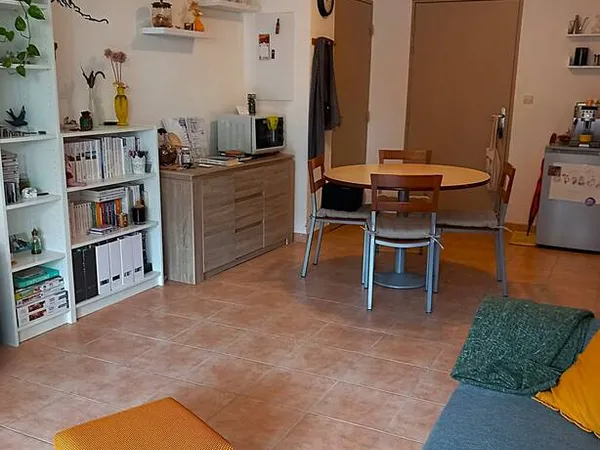 Appartement 1 pièce 42 m² 