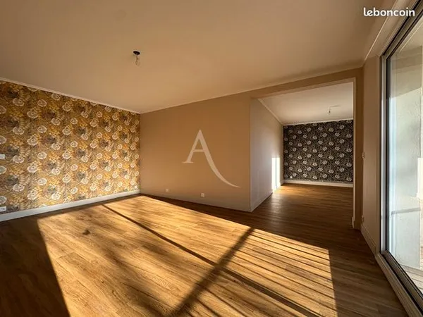 Appartement 4 pièces 92 m² 