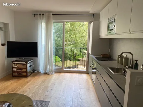 Appartement Paris 17 eme - 2 pièces 