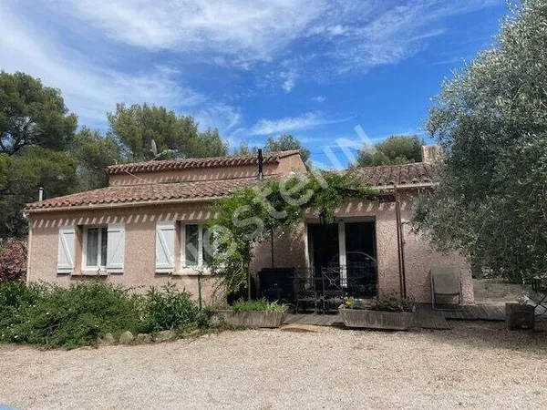 Maison de plain-pied 3 pièces 67 m² 