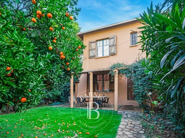 SAINT-TROPEZ - MAISON MITOYENNE - 4 CHAMBRES 