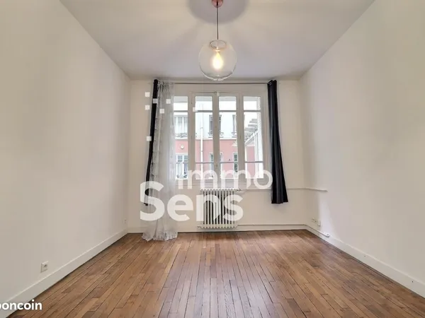 Appartement 2 pièces 50 m² 