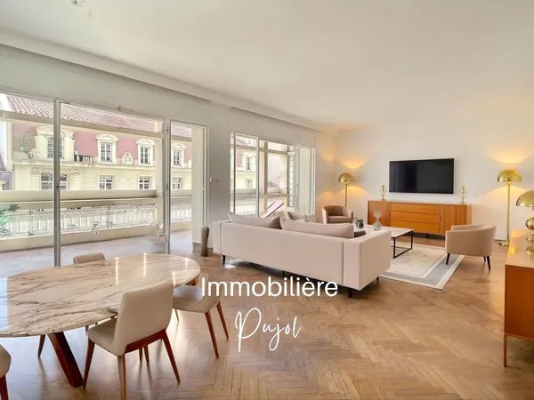 Vends T5 - 163m² - Marseille 13008 