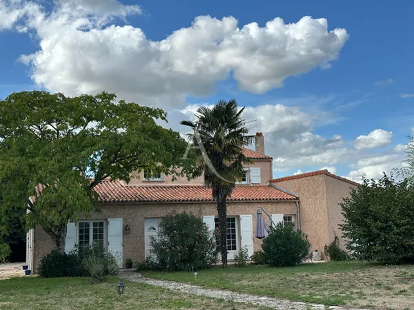 Maison 7 pièces 187 m² 