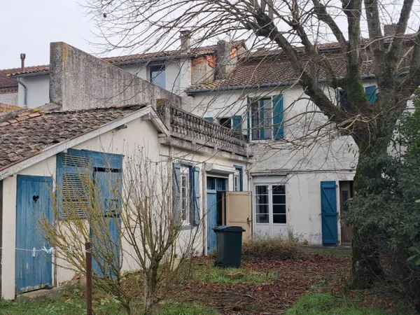 Maison 8 pièces 225 m² 