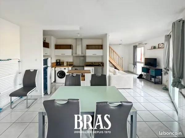 Appartement 2 pièces 50 m² 