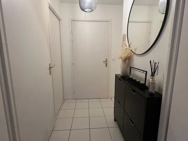 À vendre, T1 bis de 36.98 m2 - Grenoble - Vue dégagée 