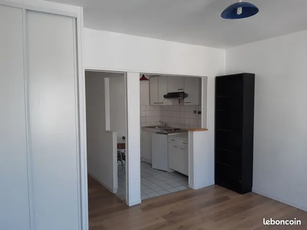 Studio LILLE République 24 m2 