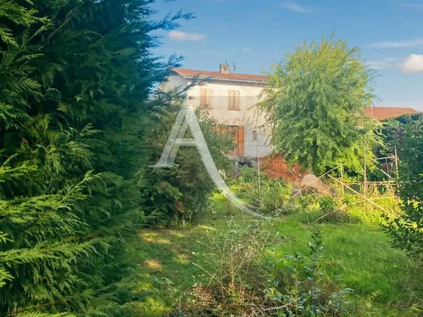 Maison de ville 7 pièces 230 m² 