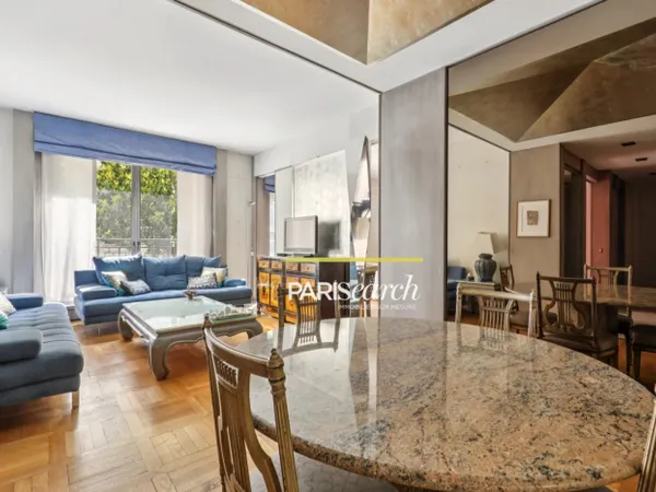TRIANGLE D'OR / AVENUE MONTAIGNE - APPARTEMENT DE PRESTIGE 