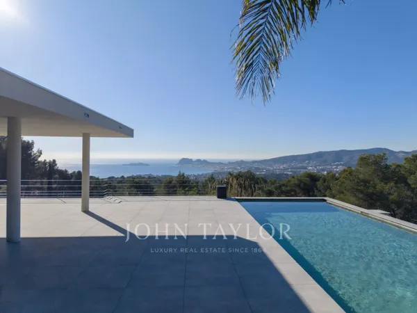 EXCLUSIVITE - Villa Contemporaine Vue mer fantastique - 13600 CE 