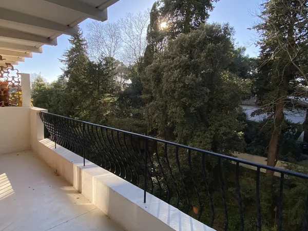 Appartement T3 de 67.87m2 avec balcons et emplacement de par 