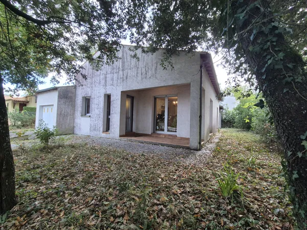MAISON 112 m2 4 pièces 