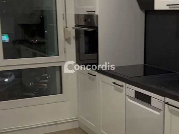 Appartement 3 pièces 69 m² 
