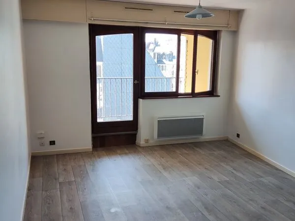 Studio Krutenau 25m² 