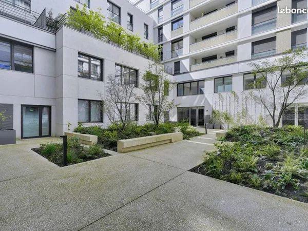 Location Studio 27m2 Issy les Moulineaux 