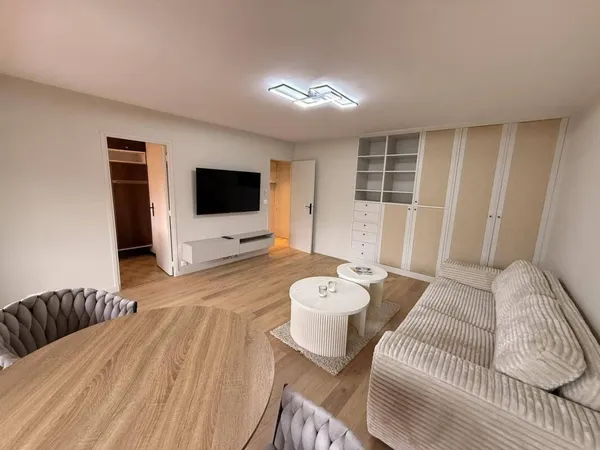 Studio 1 pièce 36 m² 