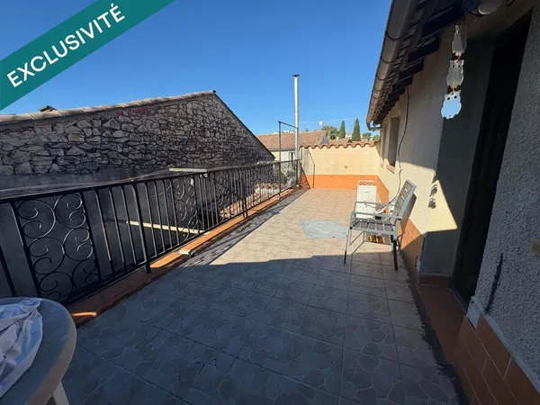 Maison de village de 160m², 4 chambres, garages 