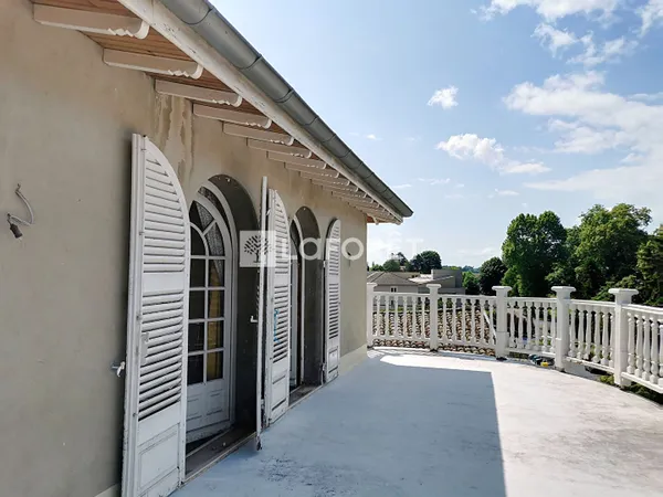 Ensemble immobilier Reyrieux 11 pièce(s) 250 m2 