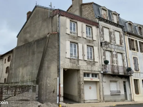 Maison de ville 8 pièces 99 m² 