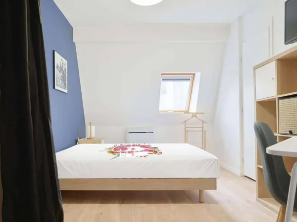 Appartement 1 pièce 15 m² 