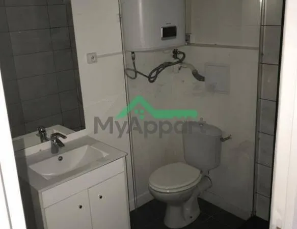 Studio 1 pièce 19 m² 
