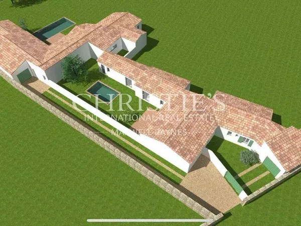 Propriété 200 m² 
