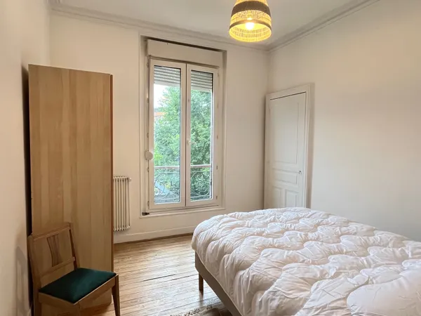 Loue appartement 50m² meublé rénové Gare Nord 