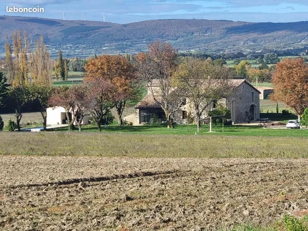 Propriété 9 pièces 480 m² 