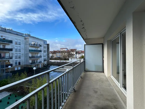 APPARTEMENT T3 DE 63m2 VANDOEUVRE PROCHE ARTEM 