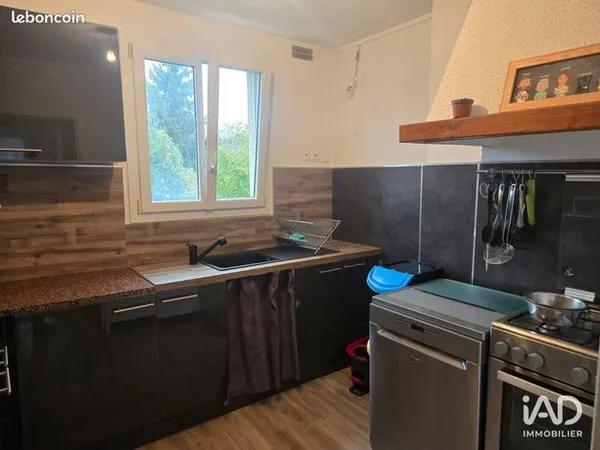 Appartement 4 pièces 82 m² 