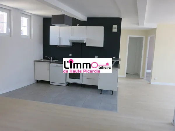 Appartement T4 Spacieux 92 m² avec 3 Chambres à Roye (80) 